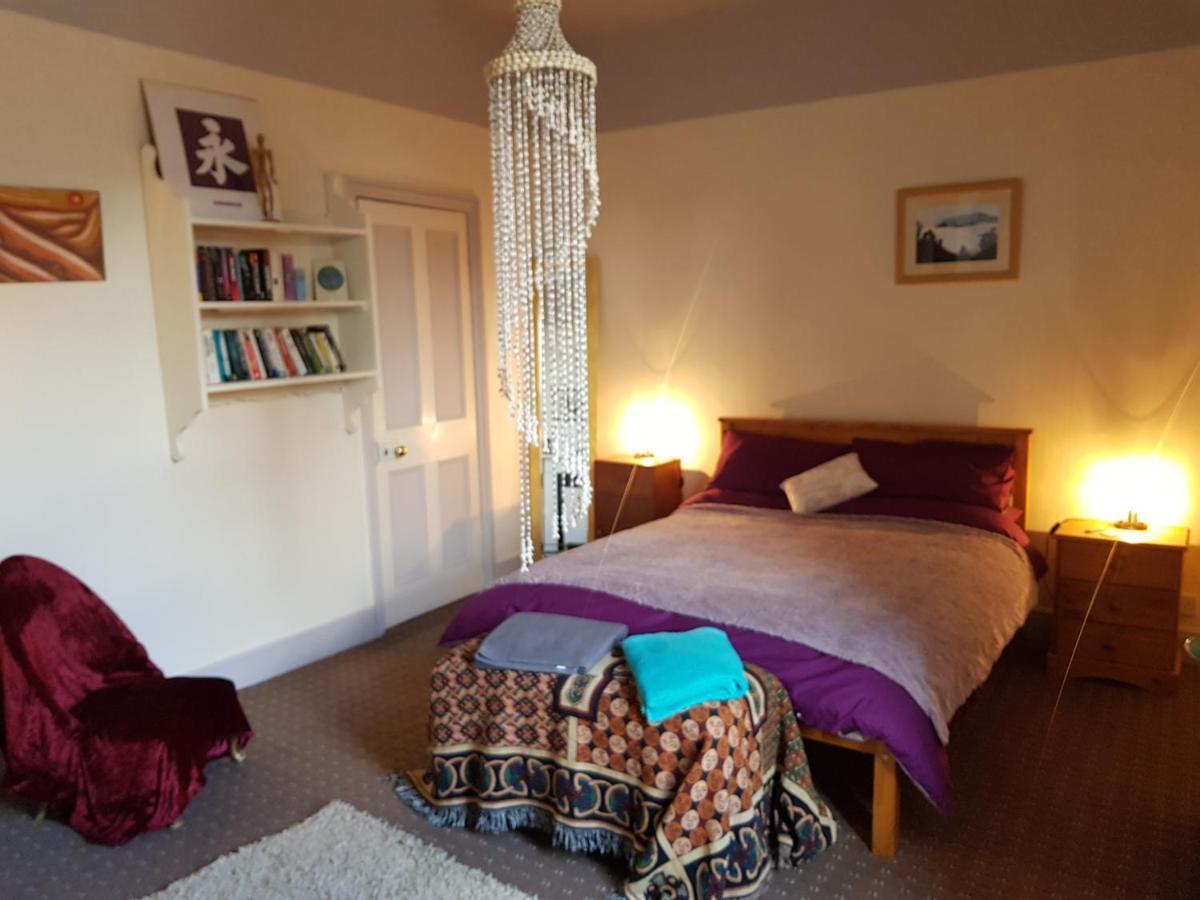 Lingdale 4 Bedroom House & Trundlebed Option Экстерьер фото